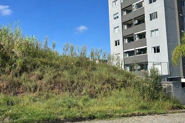 Terreno com Ótima Localização