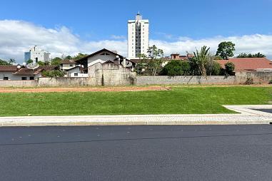 Terreno no Lot. Vivenda das Flores no Bairro Capitais