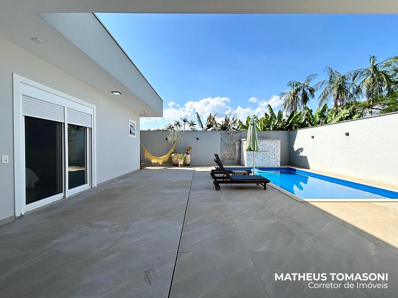 Casa Térrea de Alto Padrão — foto 22