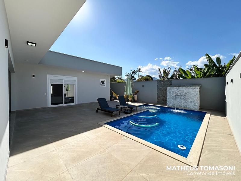 Casa Térrea de Alto Padrão — foto 23