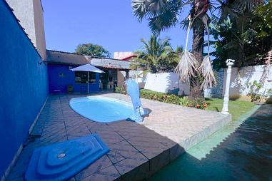 Casa com 3 quartos à venda, 250m², 2 banheiros, 2 garagens - Setiba - Guarapari