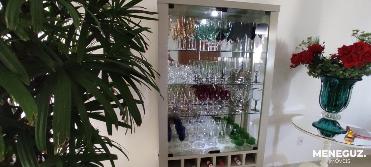Exuberante apartamento de 3 quartos, elegantemente mobiliado, oferecendo conforto e sofisticação — foto 4