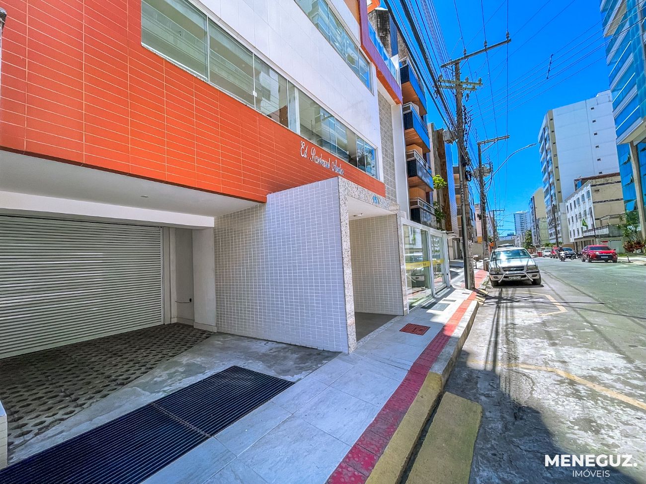 Apartamento com dois quartos, sendo duas suítes a venda na Praia do Morro, em Guarapari, a duas quadras do mar — foto 4
