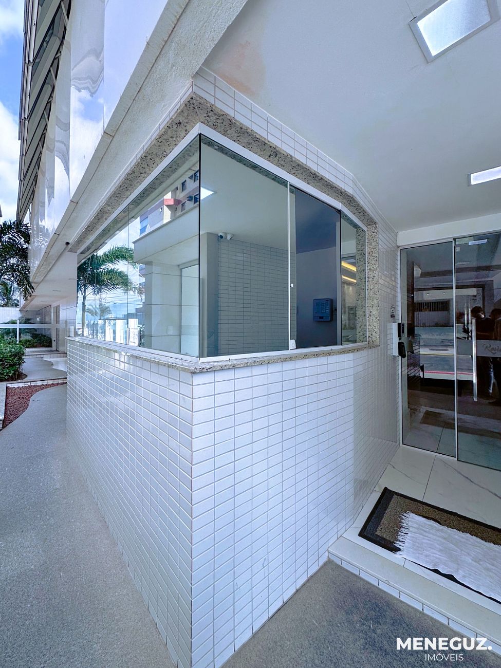 APARTAMENTO 3 QUARTOS A VENDA NA PRAIA DO MORRO, NA QUADRA DO MAR, COM LAZER E VISTA MAR — foto 4
