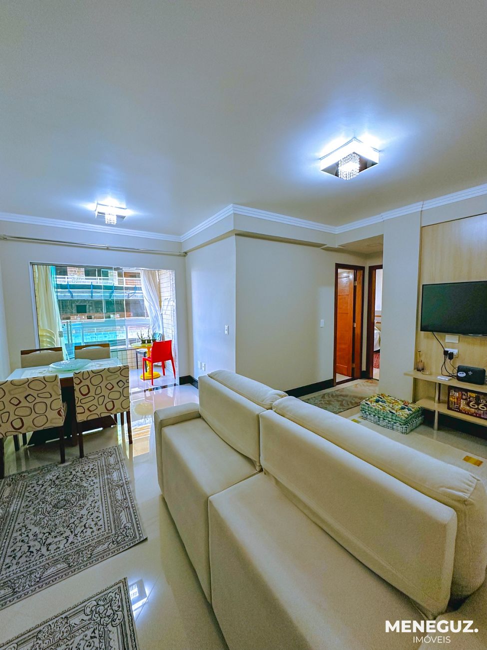 Refinamento em Cada Detalhe: Apartamento de 2 Quartos, Totalmente Mobiliado para o Seu Conforto! — foto 4