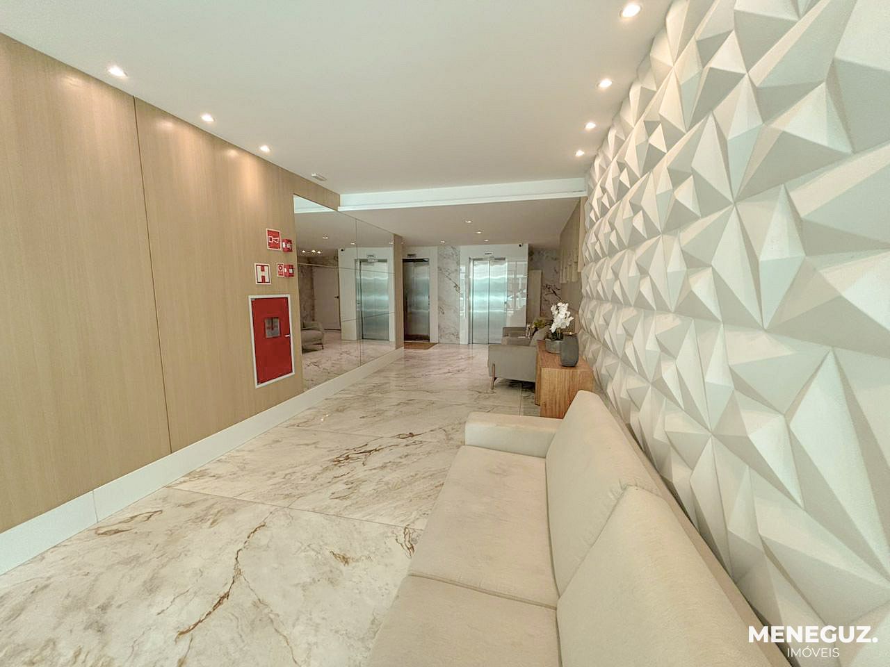 VENDA - APARTAMENTO 3 QTOS (SUÍTE) - VISTA MAR - ED. AREZZO - R$ 1.530.000 — foto 4