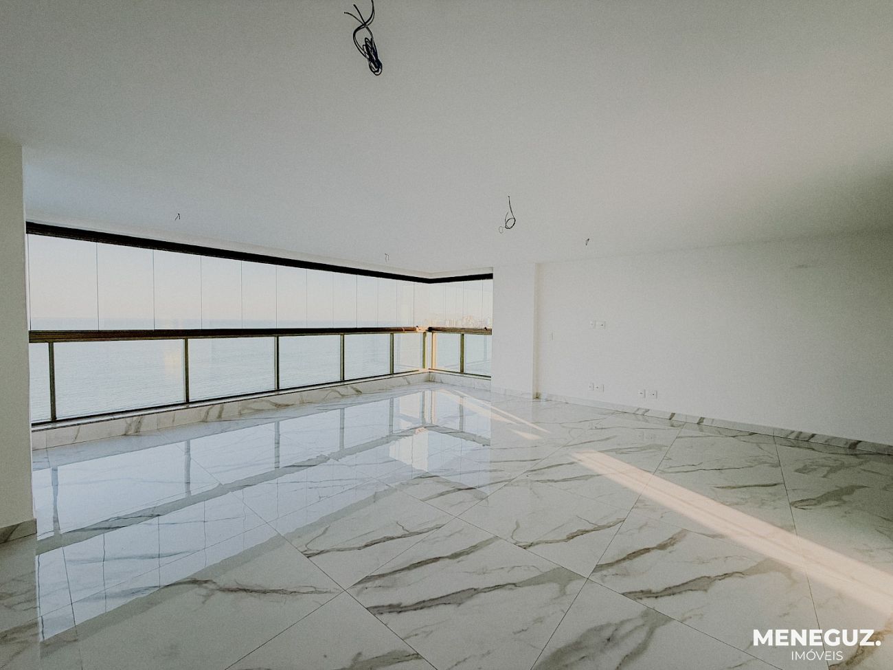 Apartamento 3 suítes a venda, de frente total para o mar na Praia do Morro em Guarapari — foto 3