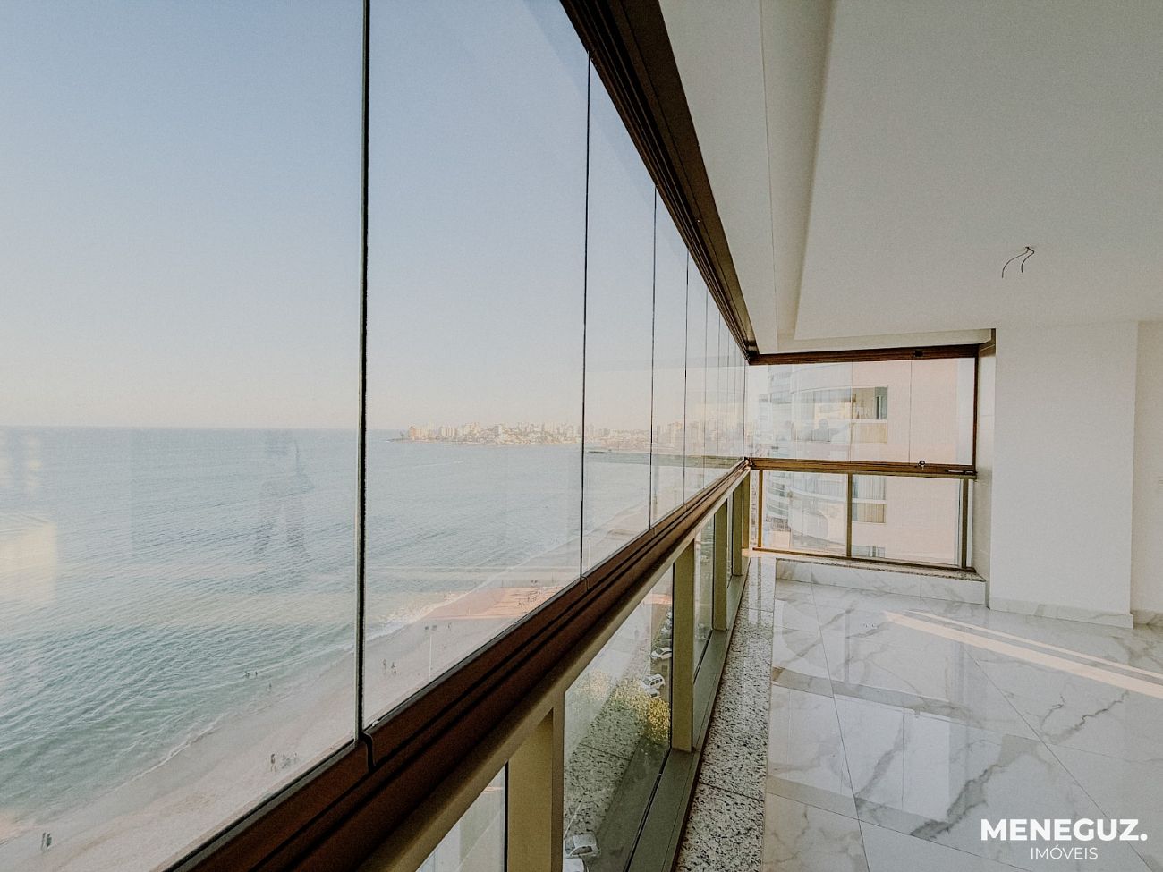 Apartamento 3 suítes a venda, de frente total para o mar na Praia do Morro em Guarapari — foto 5