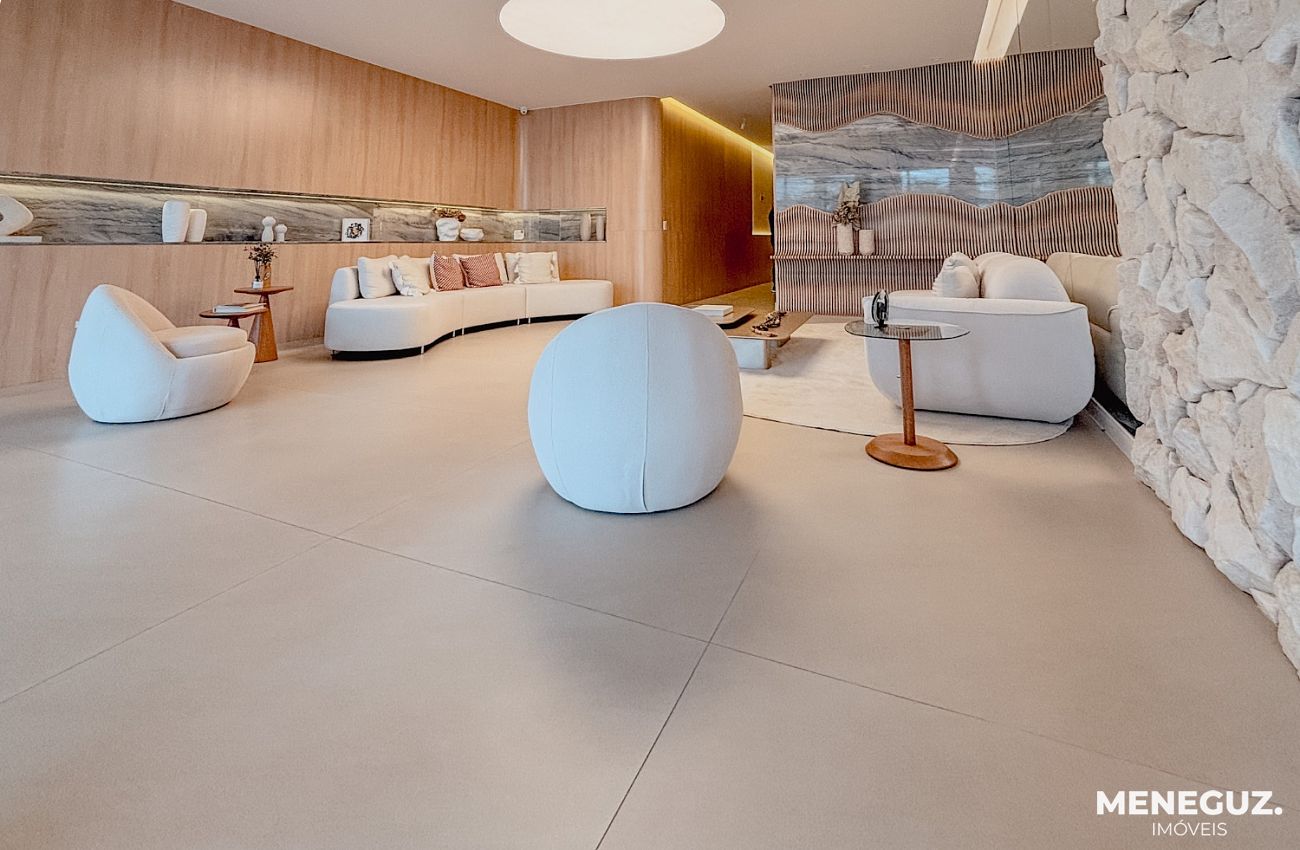 Apartamento frente ao mar da Praia do Morro, quatro quartos e quatro suites — foto 4