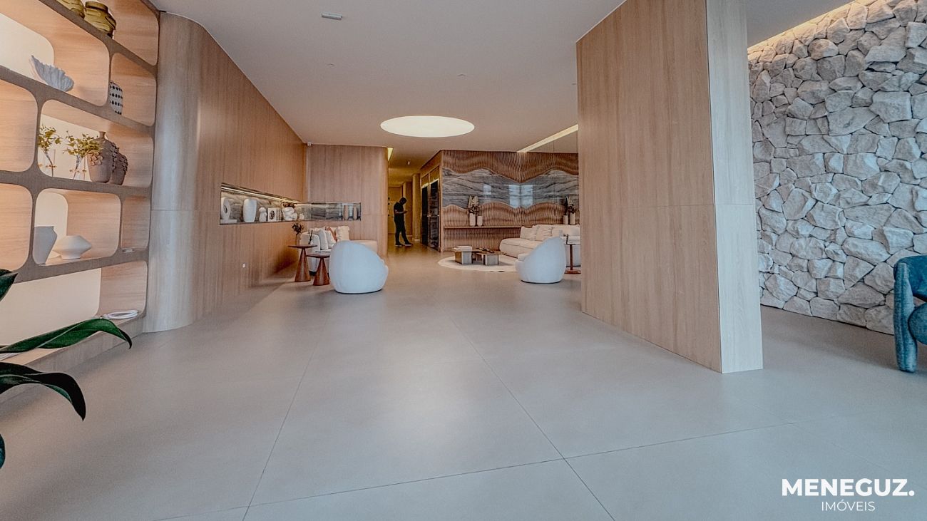 Apartamento frente ao mar da Praia do Morro, quatro quartos e quatro suites — foto 3