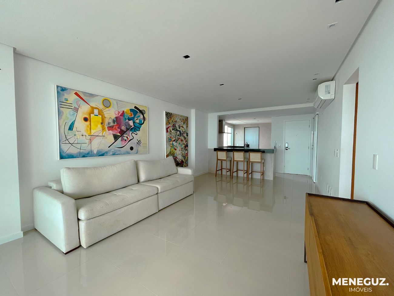 Sofisticação e Conveniência no Blue Marine: Apartamento 3 Quartos no Centro de Guarapari — foto 3