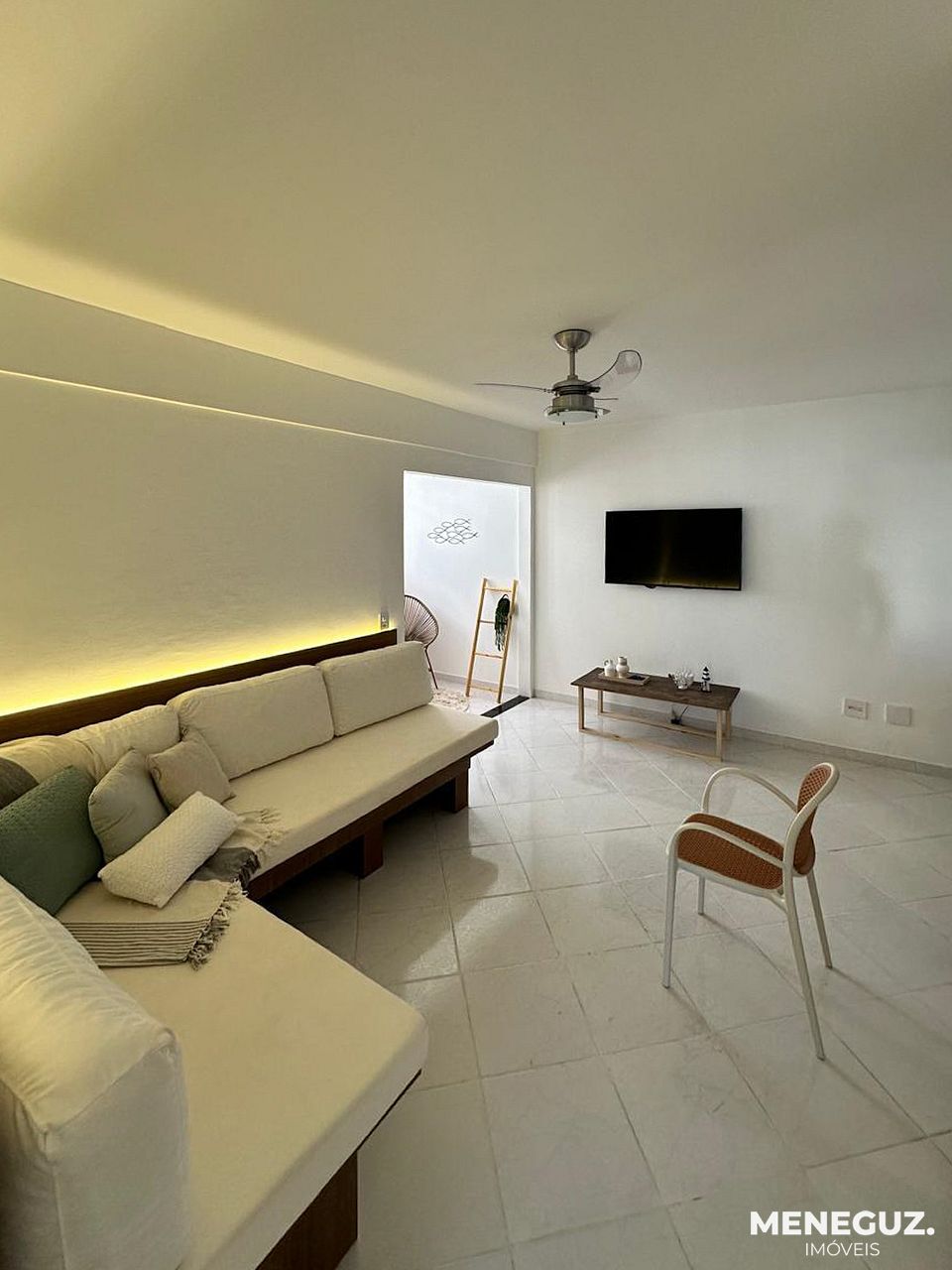 Apartamento 3 quartos a venda na Praia do Morro, finamente mobiliado. — foto 4