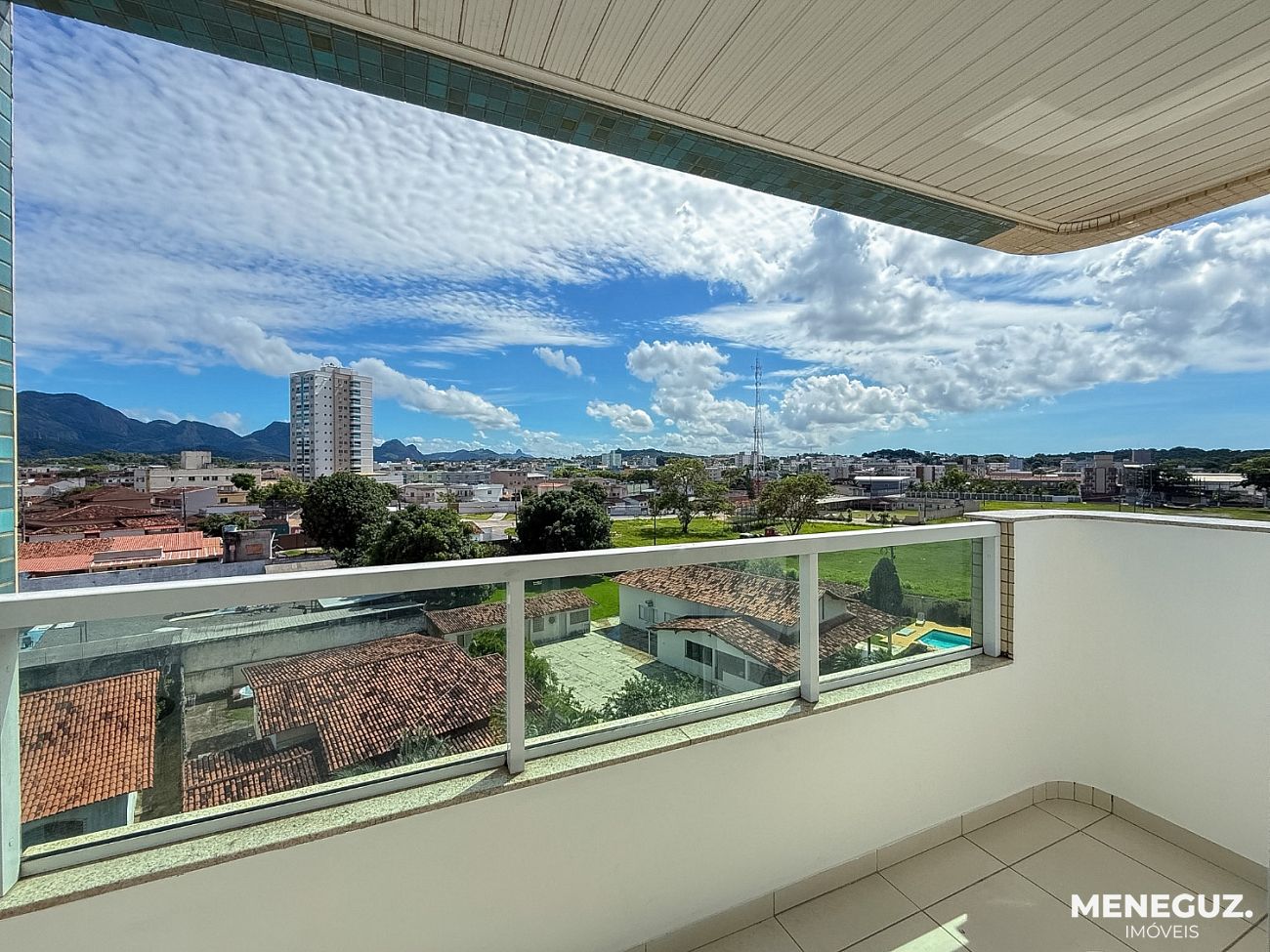 Apartamento 2 quartos a venda na Praia do morro com duas vagas de Garagem! — foto 2