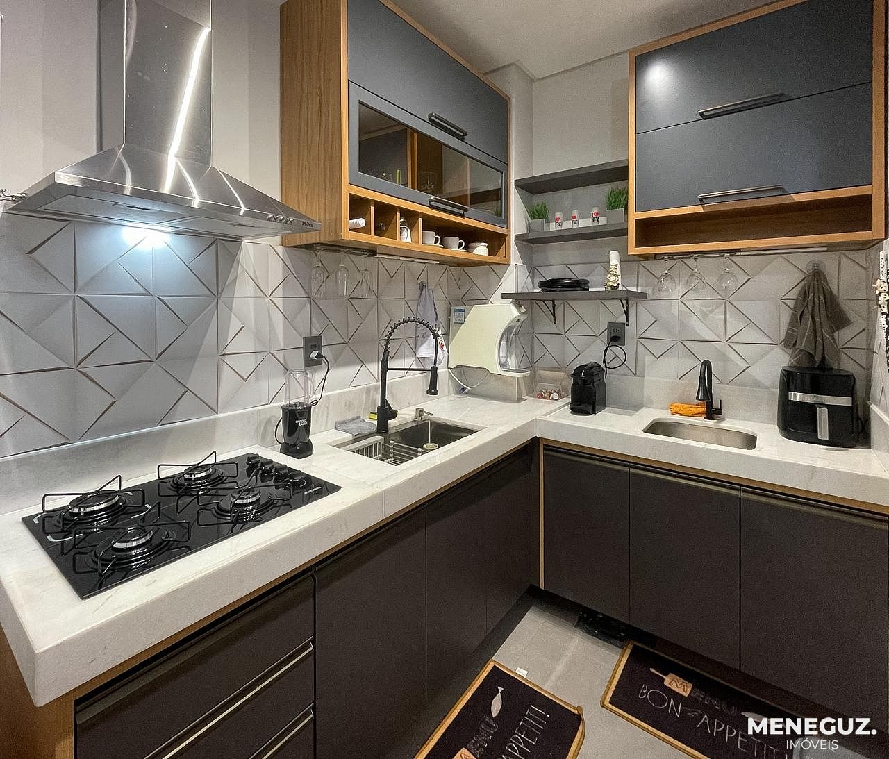 Apartamento 1 Quarto à venda na Praia da Areia Preta, em Guarapari — foto 2