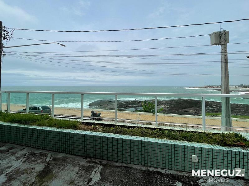Loca��o Anual, Apartamento de 3 quartos de frente a Praia das Virtudes 1
