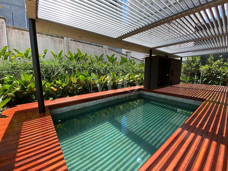 Casa na Praia Brava condomínio fechado — foto 3