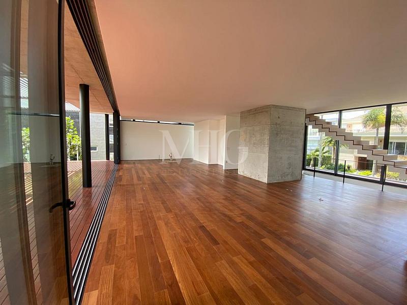 Casa na Praia Brava condomínio fechado — foto 19