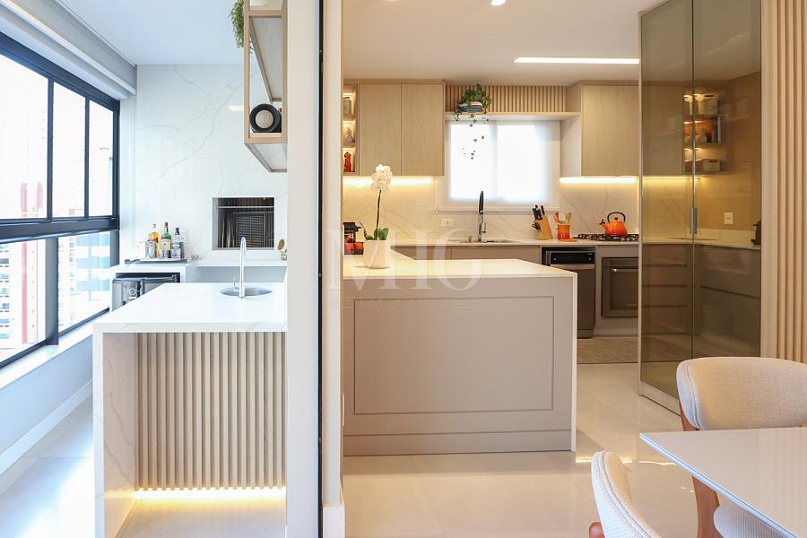 Alto Padrão com 4 suítes — foto 18