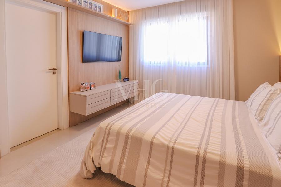 Alto Padrão com 4 suítes — foto 32