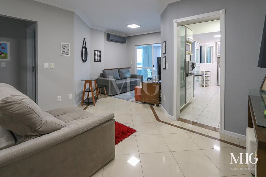 Apartamento 2 dormitórios na quadra do mar — foto 5