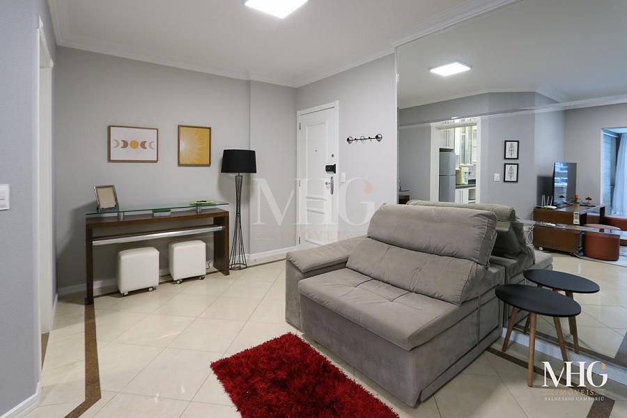 Apartamento 2 dormitórios na quadra do mar — foto 11