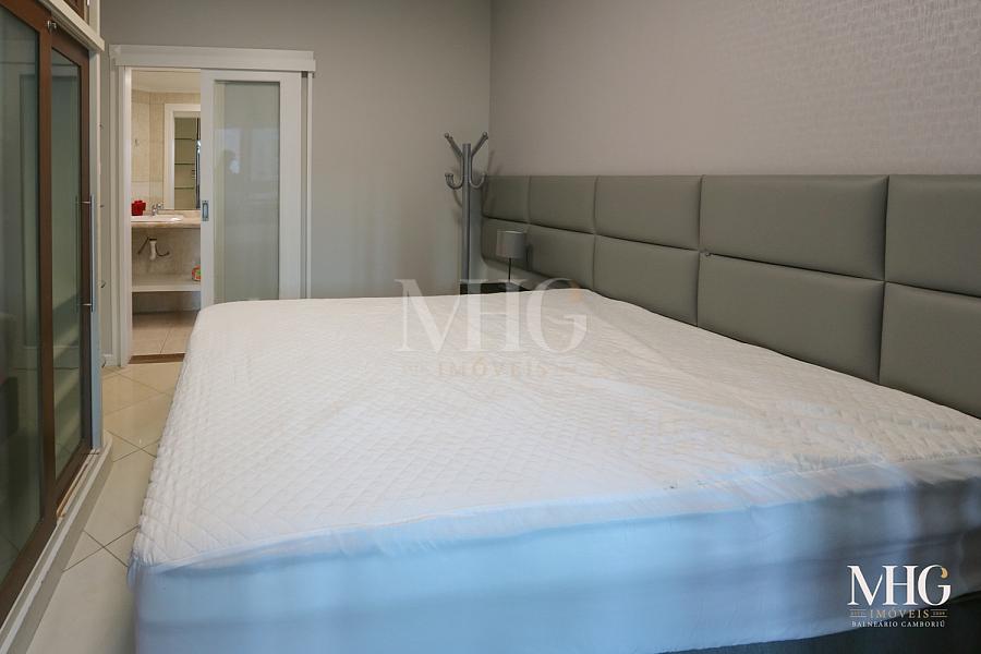 Apartamento 2 dormitórios na quadra do mar — foto 15