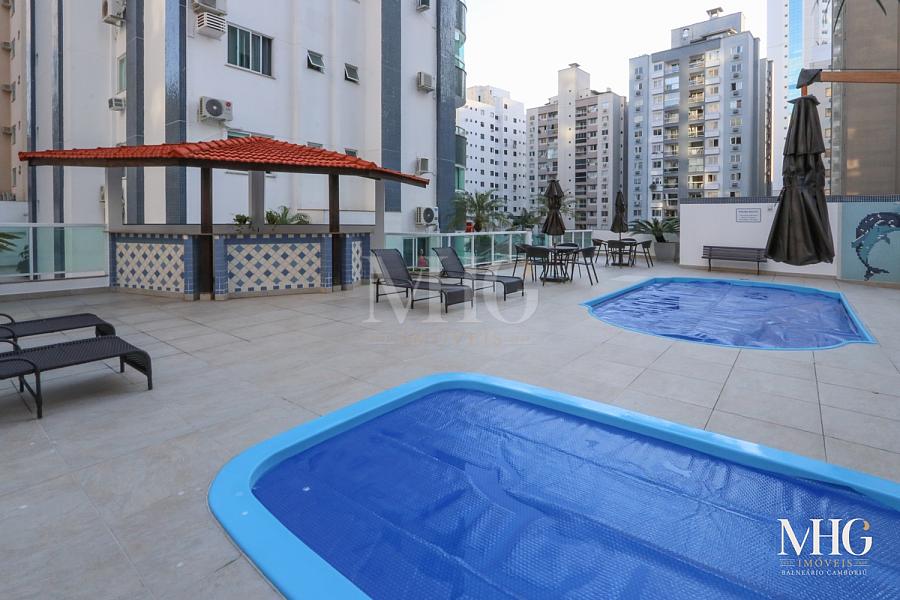 Apartamento 2 dormitórios na quadra do mar — foto 18