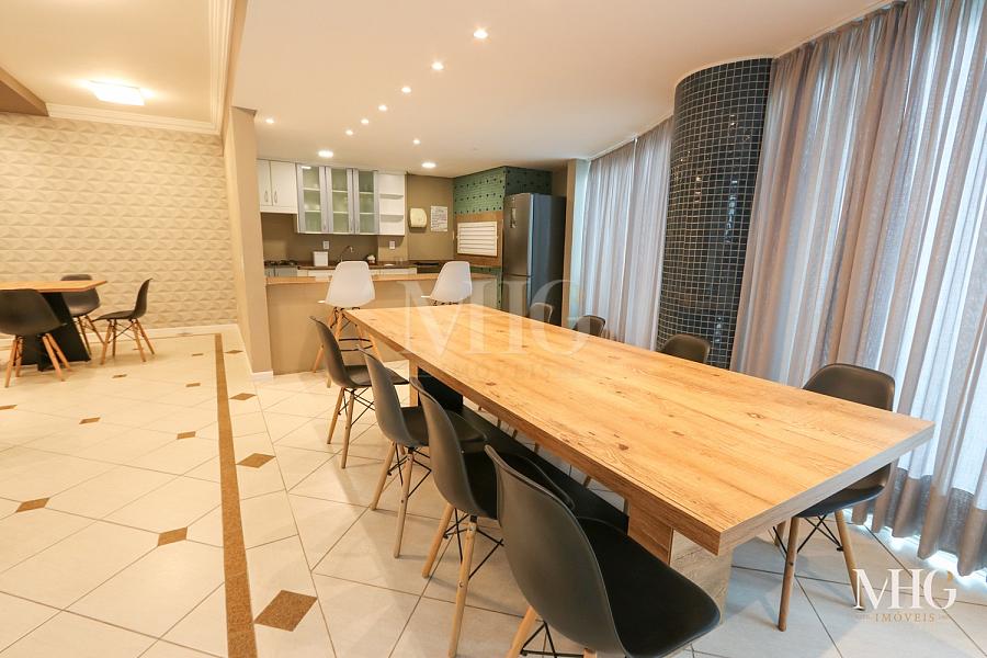 Apartamento 2 dormitórios na quadra do mar — foto 20