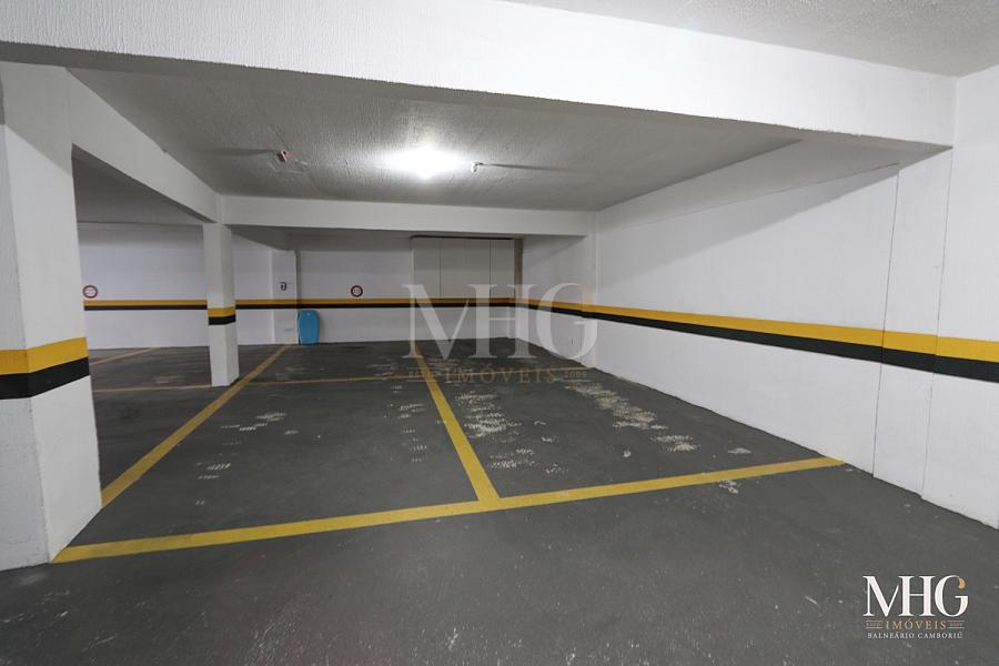 Apartamento 2 dormitórios na quadra do mar — foto 26