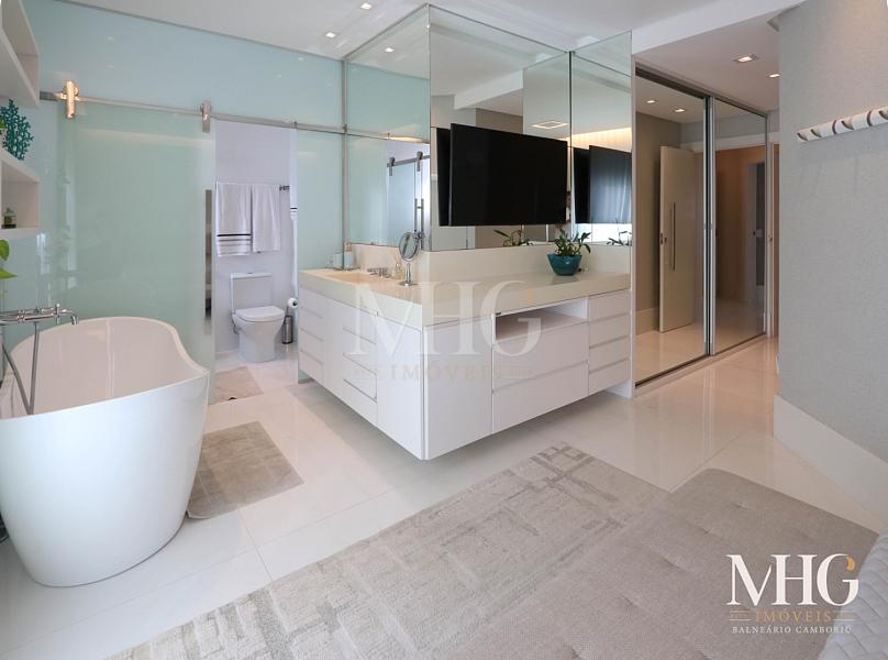 03 Suítes com linda mobilia — foto 17