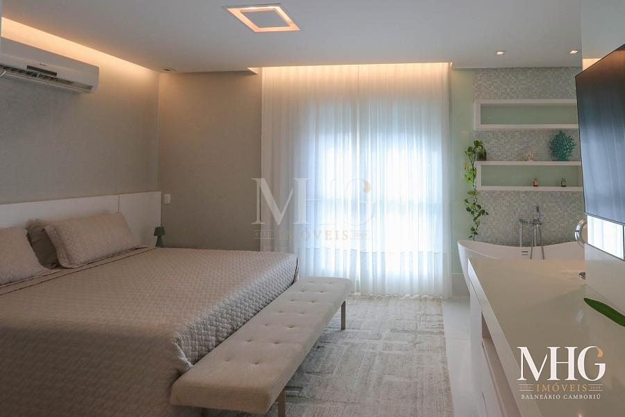 03 Suítes com linda mobilia — foto 15