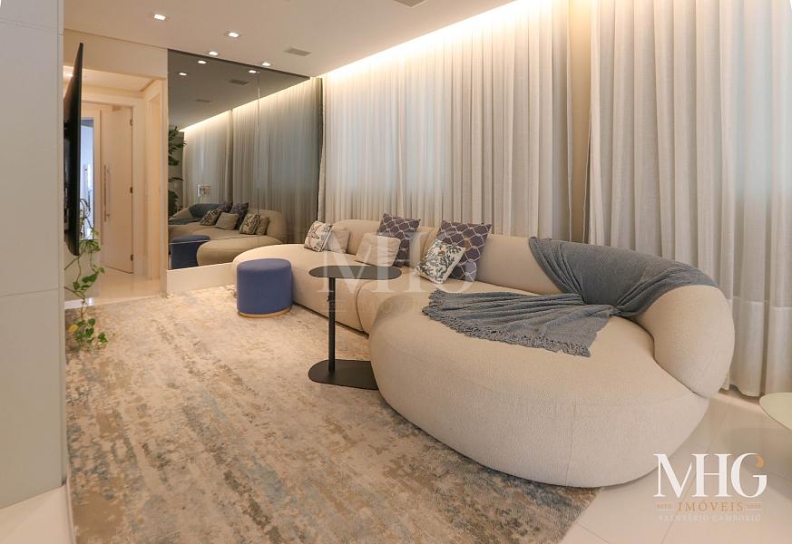 03 Suítes com linda mobilia — foto 2