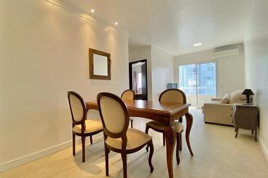 Próximo a lagoa do violão