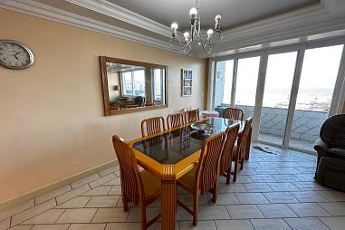 Apartamento com vista para o Mar