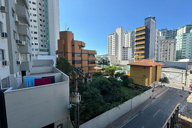 Apartamento com 3 quartos para alugar, 160m², 3 banheiros, 1 garagem - Centro - Balneário Camboriú