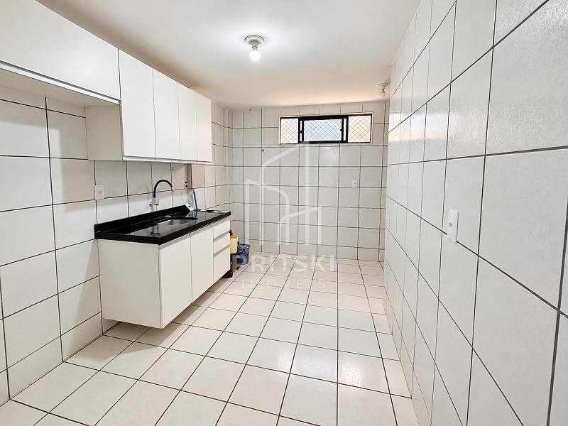 MORE DE FRENTE PARA O CARIBESSA! APARTAMENTO A POUCOS PASSOS DO MAR 16