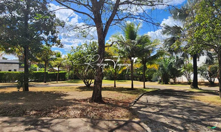 Aldeia do Vale | 1.296 m� | Lote Plano | Centro do Condom�nio | Pr�ximo ao Fundo de Vale 1