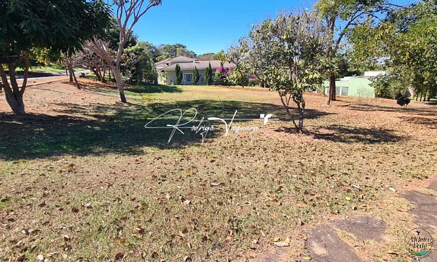Aldeia do Vale | 2.179 m� | Terreno de Esquina | Topografia Plana | Pr�ximo � Portaria 1