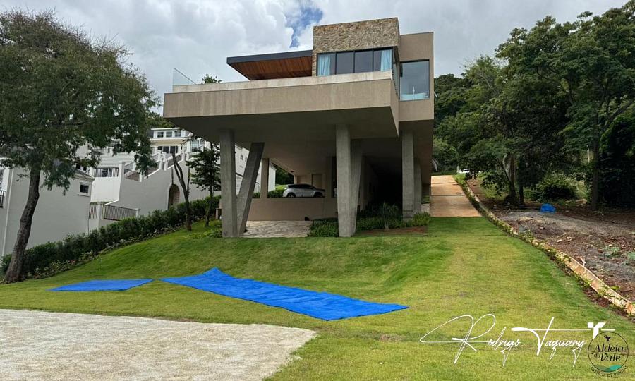 Aldeia do Vale | Goi�nia | 700 m� | 5 Su�tes | Vista Definitiva e Piscina Infinita 1