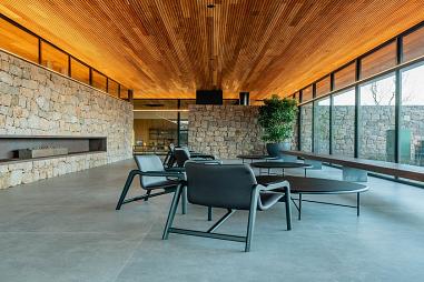 TERRENO EM CONDOMÍNIO FECHADO - RESERVA DA PEDRA