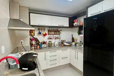 Apartamento com 2 quartos à venda, 100m², 2 banheiros, 2 garagens - Pioneiros - Balneário Camboriú