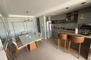 Apartamento com 2 quartos para alugar, 69m², 2 banheiros, 1 garagem - Centro - Balneário Camboriú