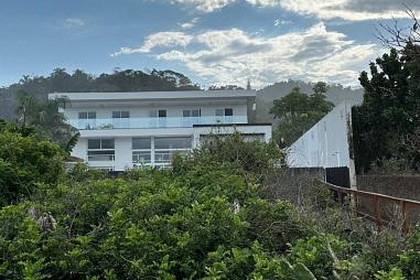 CASA - PRAIA DO ESTALEIRO BALNEÁRIO CAMBORIÚ