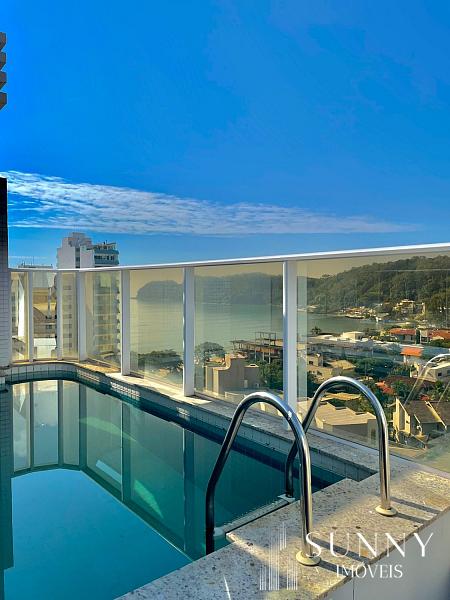 Cobertura mobiliada com vista mar e piscina privativa no Atmos Beach 1