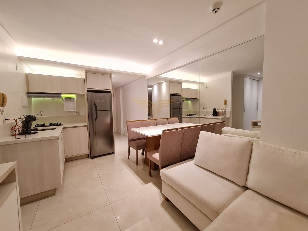 Apartamento, 1 quarto, 33 m² - Foto 2