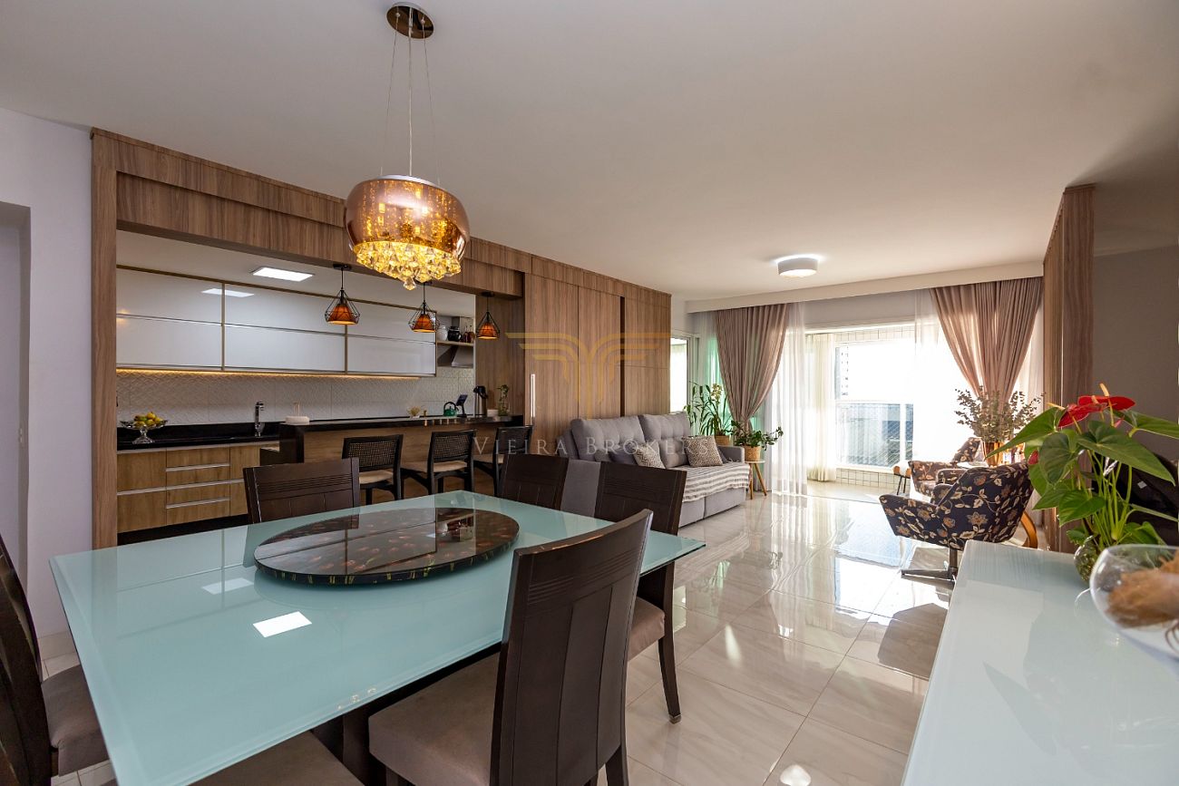 Apartamento, 3 quartos, 168 m² - Foto 1