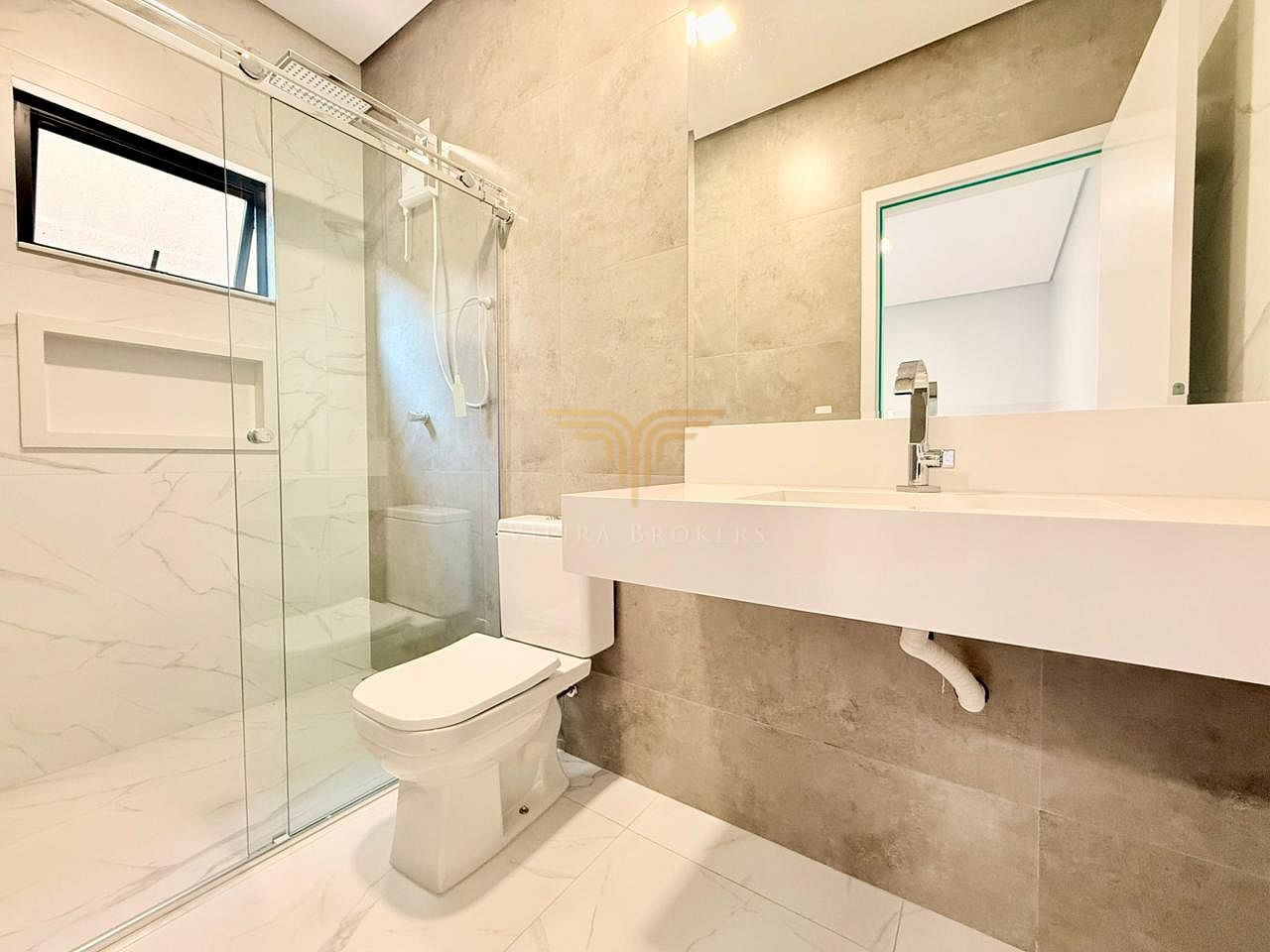 Casa de Condomínio à venda com 4 quartos, 290m² - Foto 19