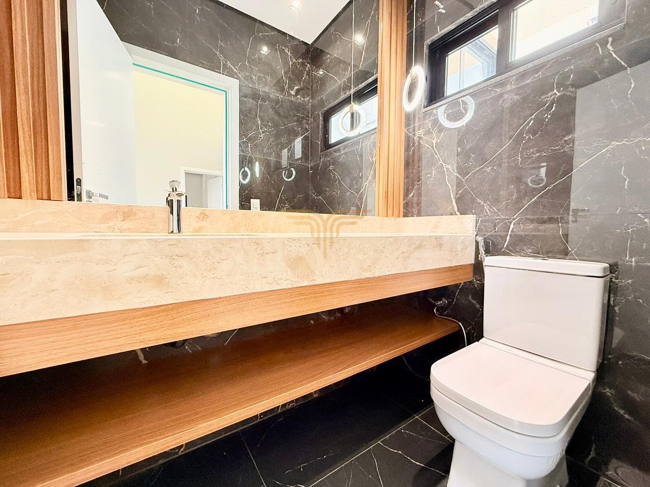 Casa de Condomínio à venda com 3 quartos, 230m² - Foto 5