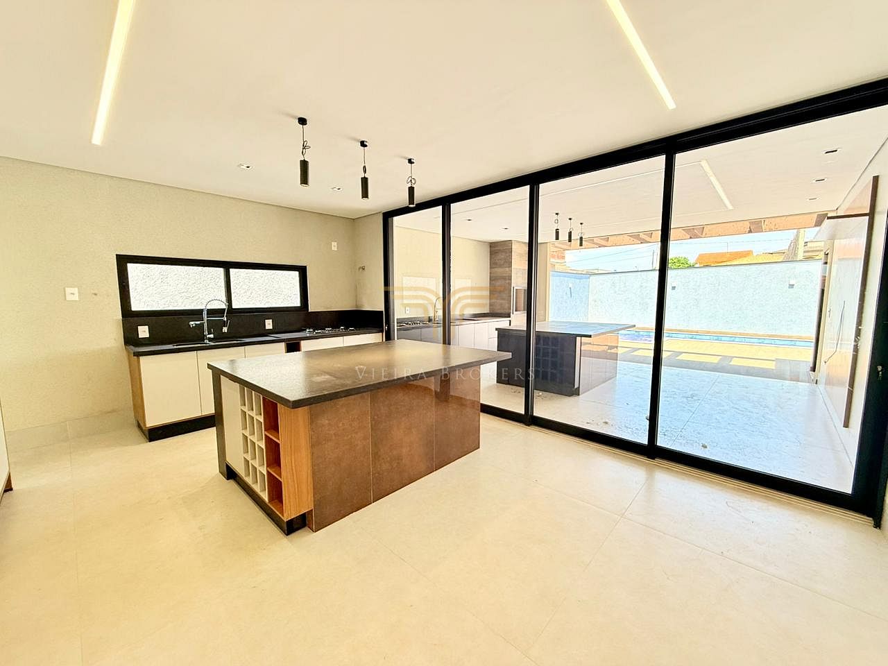 Casa de Condomínio à venda com 3 quartos, 230m² - Foto 6