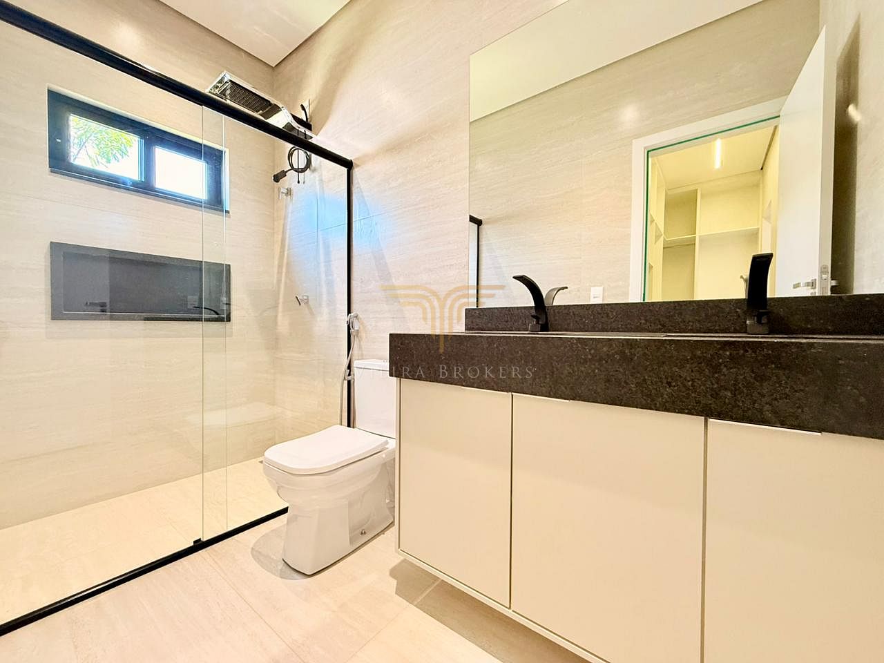 Casa de Condomínio à venda com 3 quartos, 230m² - Foto 20